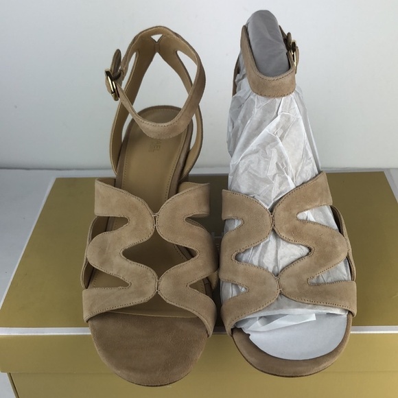 NEW Michael Kors Annalee Mid Suede Ankle Strap Peep Toe Sandals Heels 10 - Picture 3 of 10